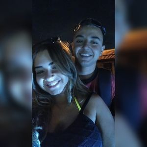 Meet your Posher, Leo